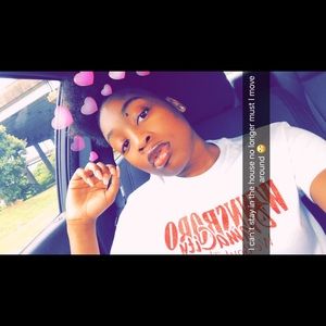 Meet your Posher, Kimberly